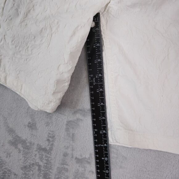 SimplyVera Vera Wang White Bermuda Shorts Womens 0 Textured Embossed Fabric - Picture 11 of 14